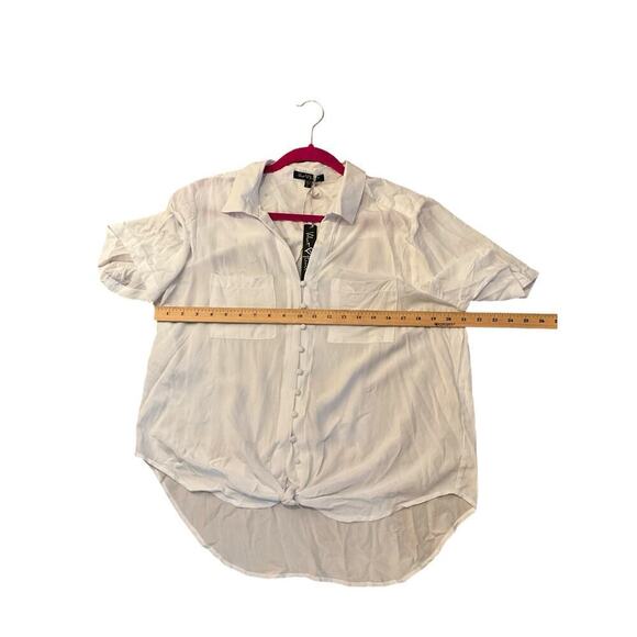 Red Velvet Shirt Button Up Short Sleeves Tie Front Casual White Womens Large NWT - Picture 6 of 6